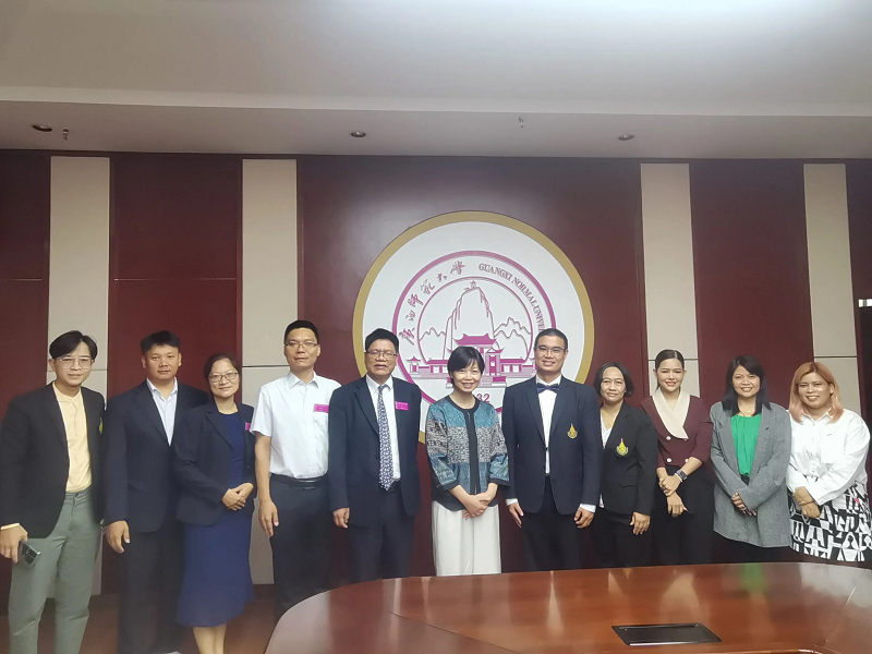 The President Assistant Dr. Tule Sirikitputtisak of SuratThani Campus，Prince of Songkla University Visited GXNU on 2nd September